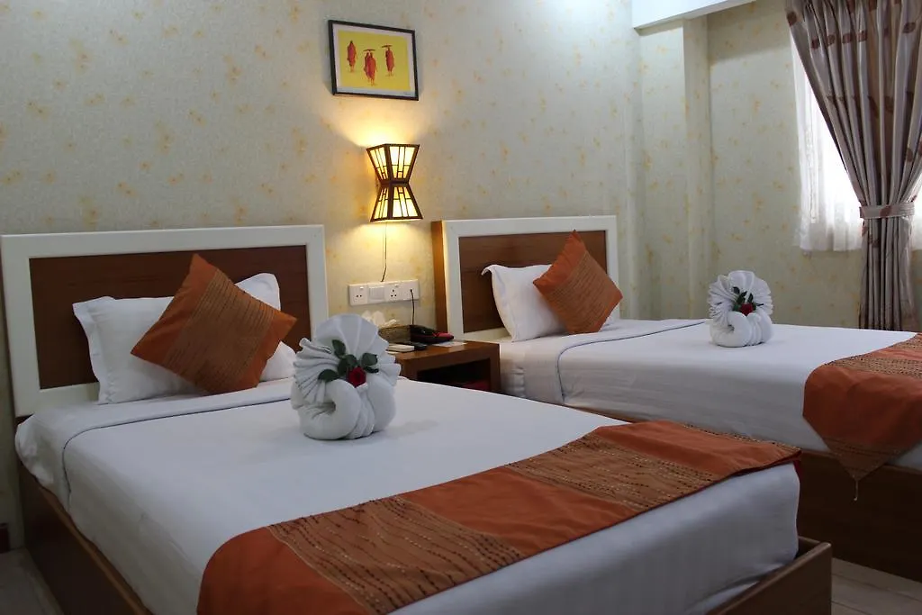 Hotel Kan Kaw Yangon